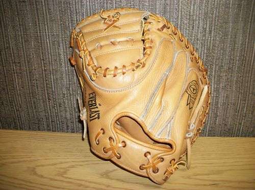 Everlast 5802 Catchers Mitt Back